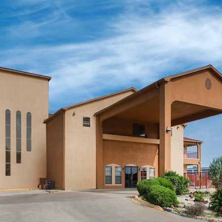 Super 8 By Wyndham Bastrop Tx Motel Dış mekan fotoğraf