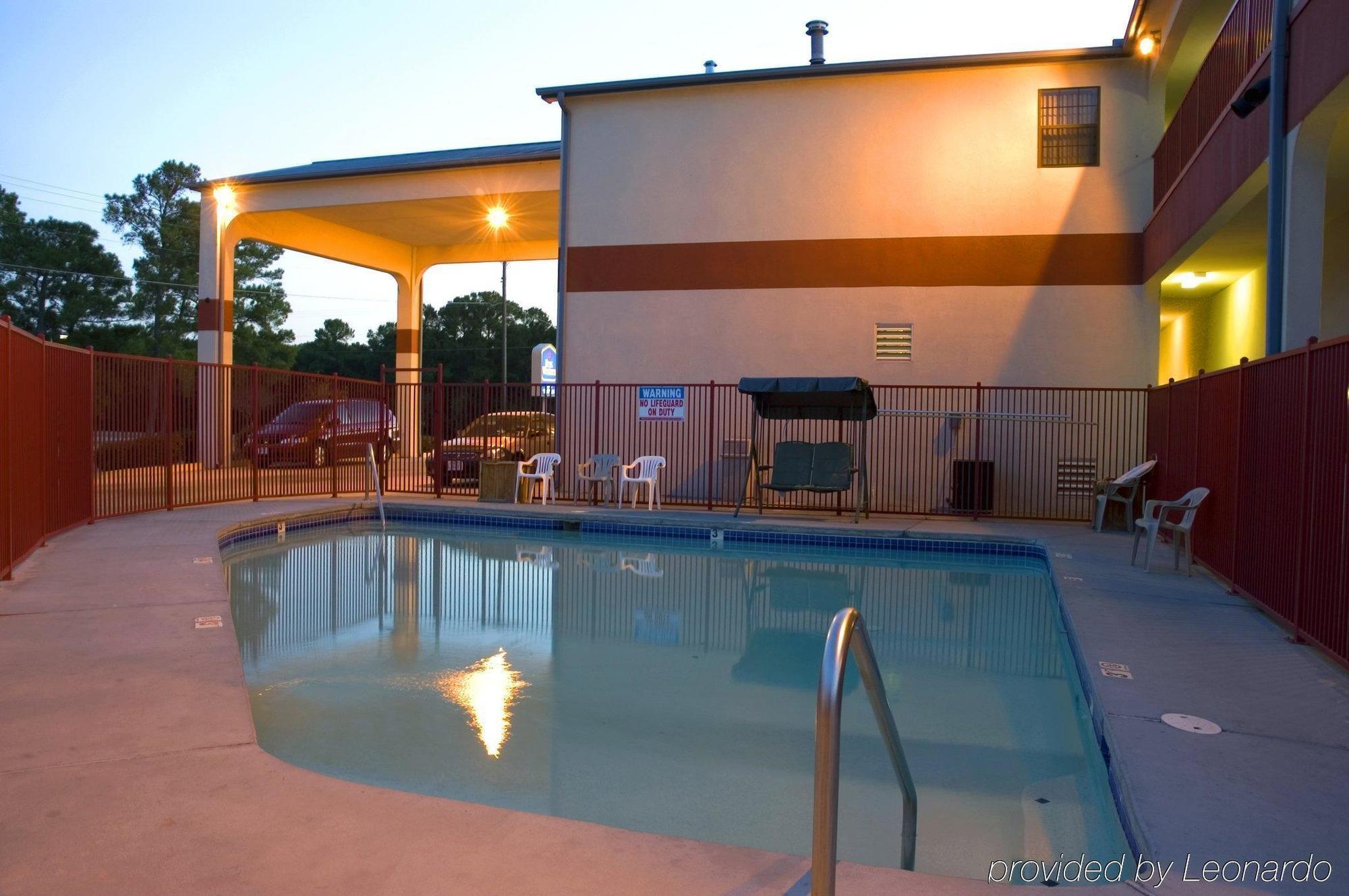 Super 8 By Wyndham Bastrop Tx Motel Dış mekan fotoğraf