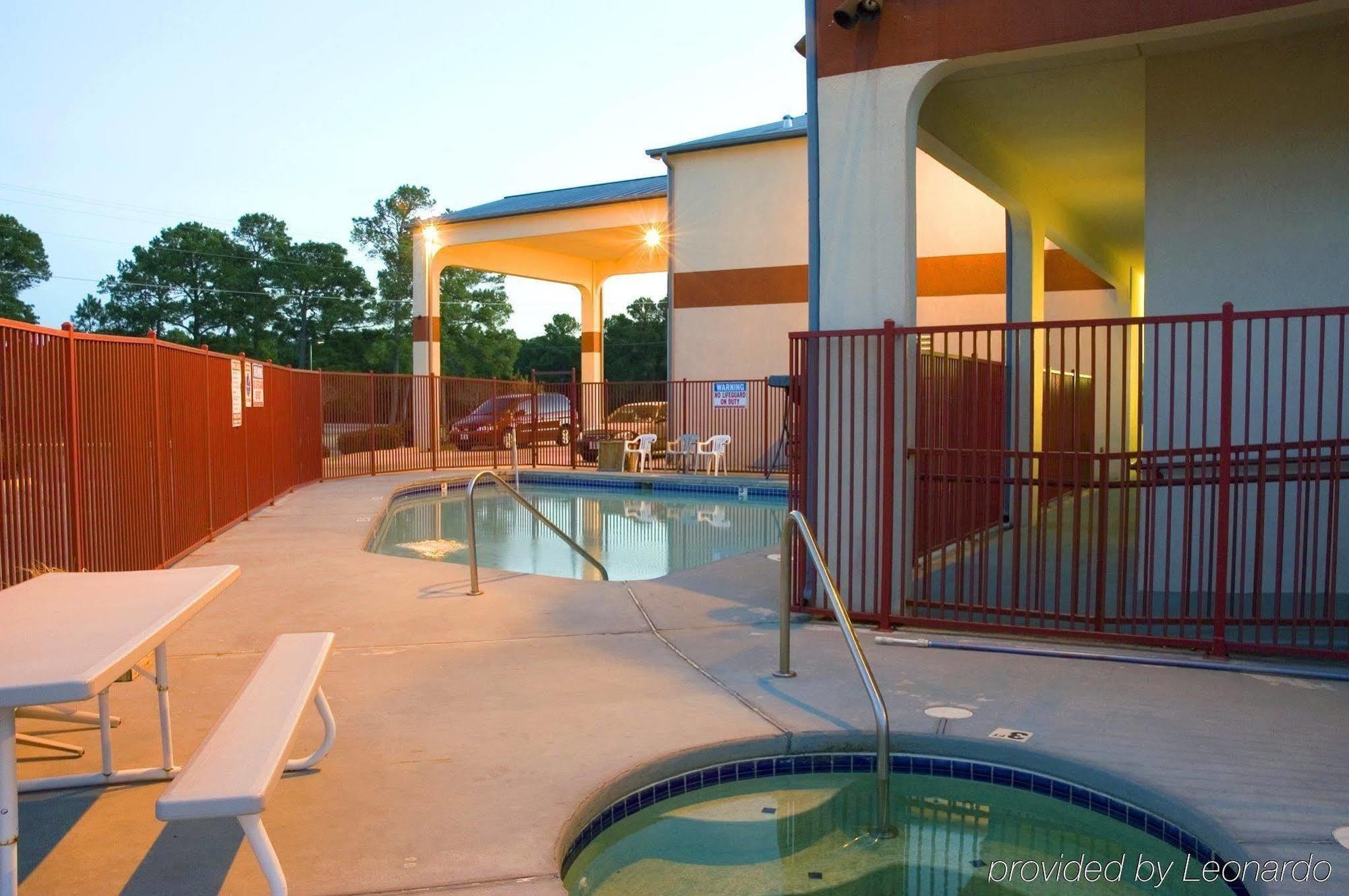 Super 8 By Wyndham Bastrop Tx Motel Dış mekan fotoğraf